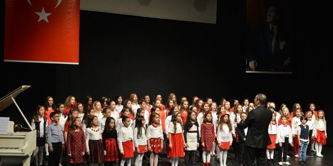 Çocuklardan Barış Söyledi