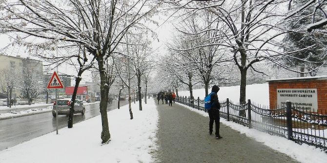 Kosova’da Çocukların Kar Sevinci