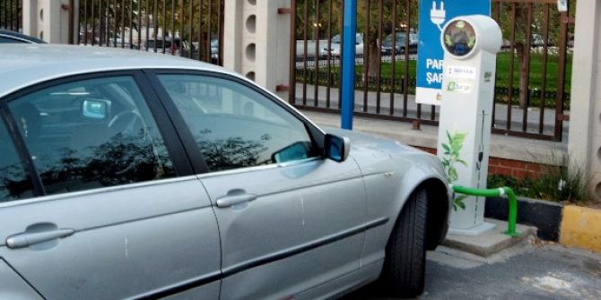 İspark, Otoparklarda Şarj Üniteleri Kuruyor