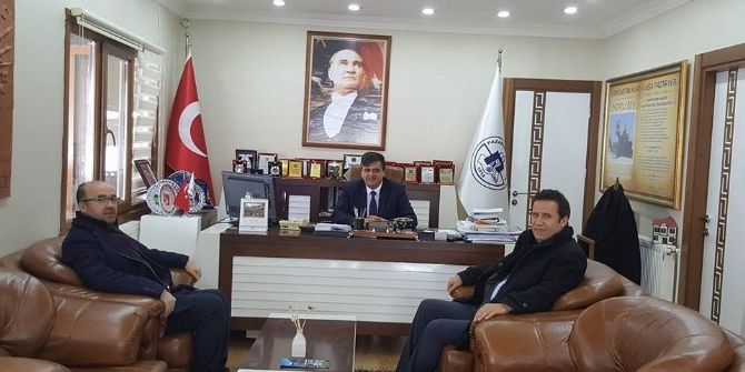 Başkan Yalçın’a Bozüyük Belediye Başkan Yardımcıları Eldemir Ve Kuru’dan Ziyaret