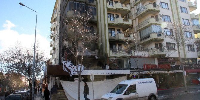 18 Aylık Bebeğin Yangında Ölmesinin Ardından