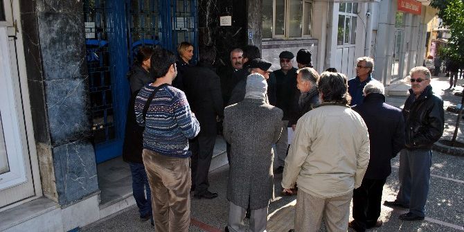 Prim Ve Diğer Alacak Ödemelerinde İçin Süre Uzatıldı