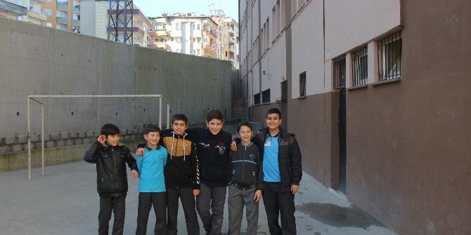 Eğitime Set Çektiler