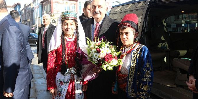 Bakan Müezzinoğlu Konya’da