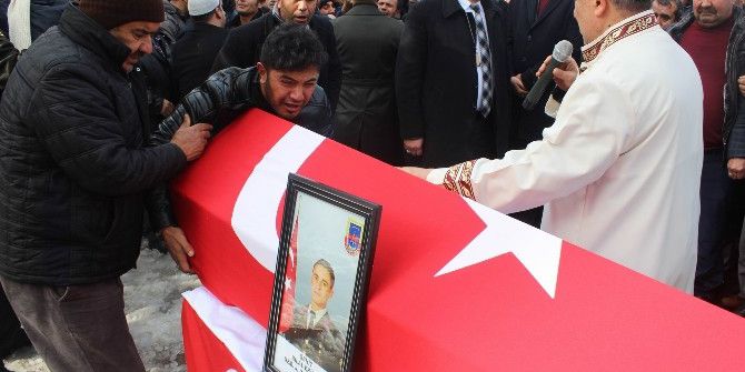 Kayseri Şehidini Uğurladı