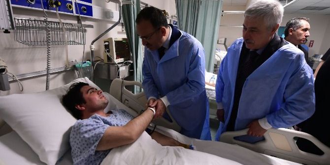 Bakan Bozdağ’dan Yaralılara Ziyaret