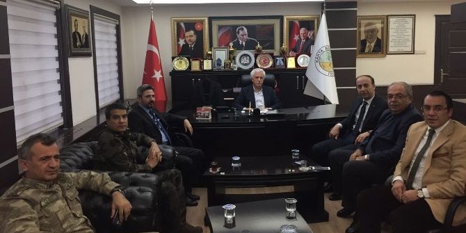 Aydın Ve Erin Kahta İlçesinde Temaslarda Bulundu