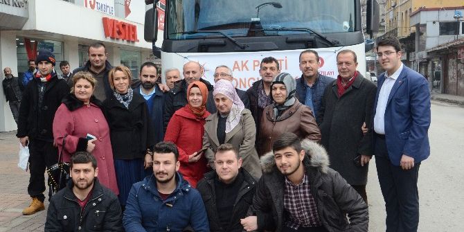 Ak Parti’den Halep’e Yardım Tırı