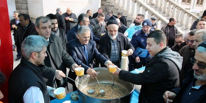 Başkan Büyükkılıç Köşk Mahallesi’nde