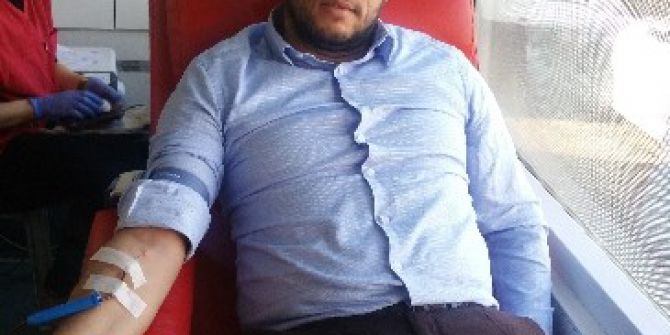 Başkan Yavaş Umurbeylilerle Beraber Kan Verdi