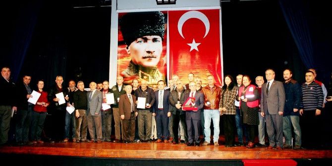 Rekortmen Bağışçılara Kızılay’dan Madalya