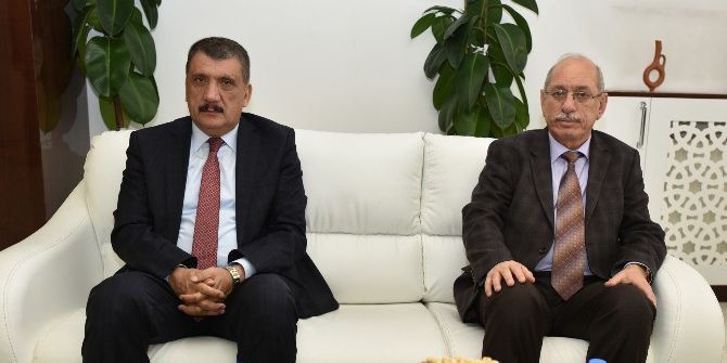 Ttk Başkanı Turan Başkan Gürkan’ı Ziyaret Etti