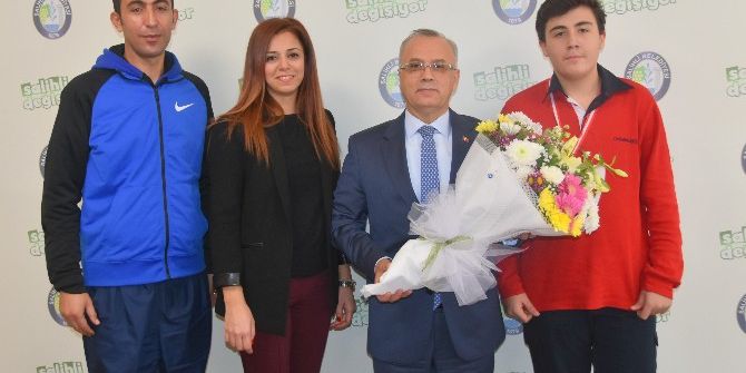 Şampiyonluk Sevincini Başkan Kayda İle Paylaştılar