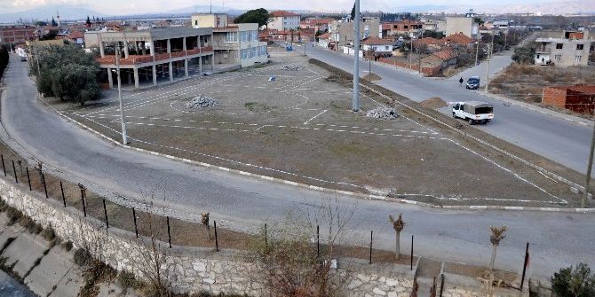 Yılmaz Mahallesi Yeni Parka Kavuşuyor