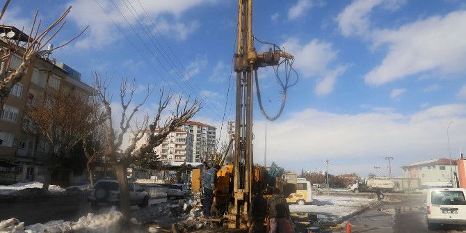 Larende Alt Geçidinde Sondaj Çalışmaları Başladı