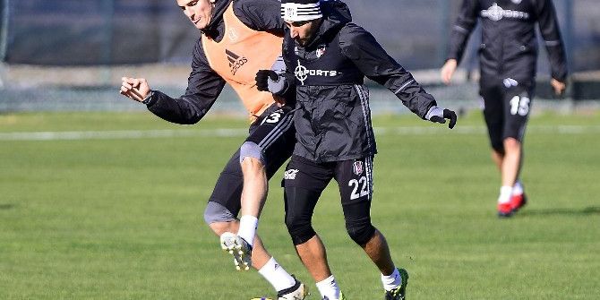 Beşiktaş, İkinci Yarı Hazırlıklarına Devam Ediyor