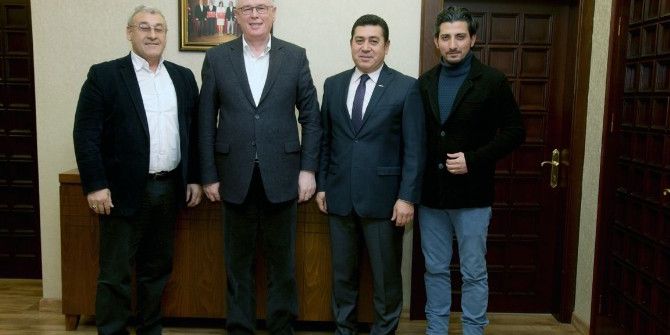 Türsab’dan Odunpazarı Belediye Başkanı Kurt’a Ziyaret