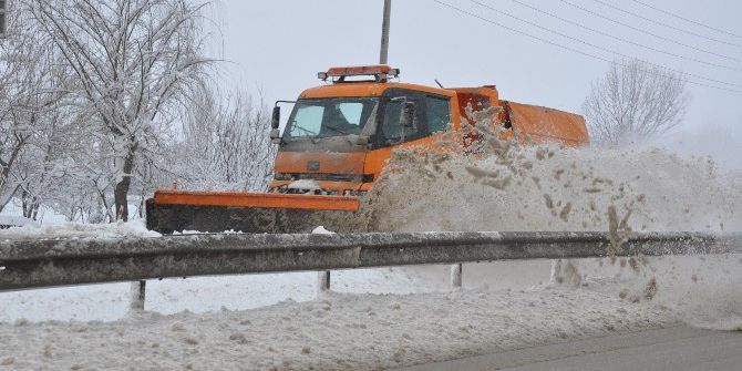 Köyler İle İrtibat Kesildi