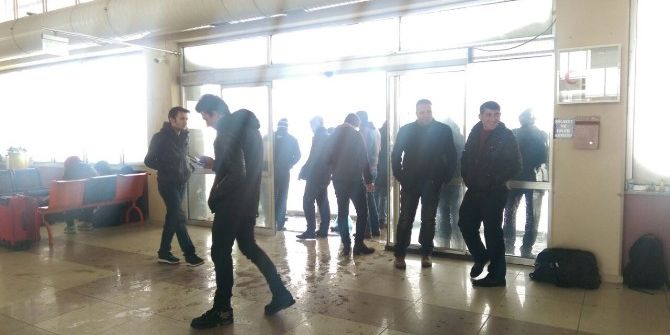 Bandırma Otogarında 300 Yolcu Mahsur Kaldı