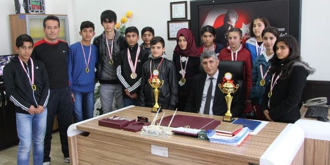 Kahta Kros Şampiyonu Oldu