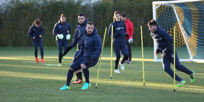 Adana Demirspor İkinci Etap Kamp Çalışmalarına Başladı