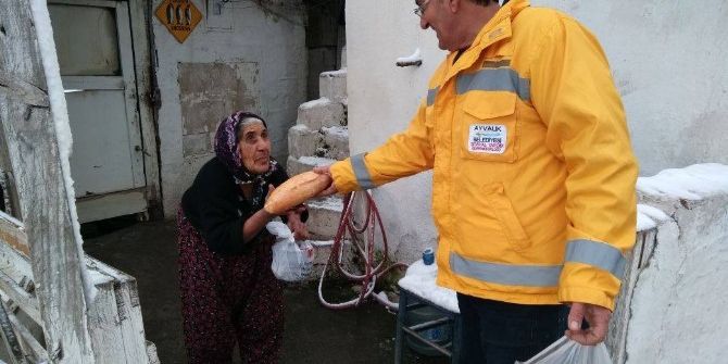 Ayvalık’ta Karla Mücadele