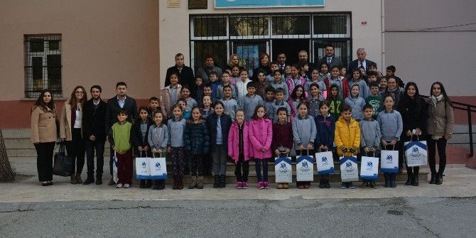 Yunusemreli Minikler Geri Dönüşüm Konusunda Bilinçleniyor