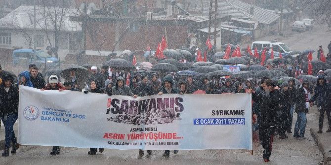 Sarıkamış Şehitler Düzenlenen Yürüyüşle Anıldı
