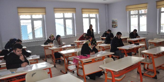 Bozüyük’te Açık Ortaokul Ve Lise Sınavları Yapıldı