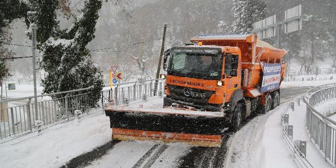 İstanbul’da Kar Kalınlığı 120 Santimetreye Ulaştı