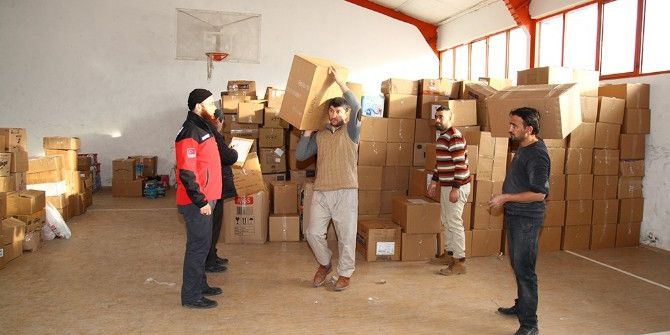 Yardım İçin Toplanan Tır’lar Yola Çıktı