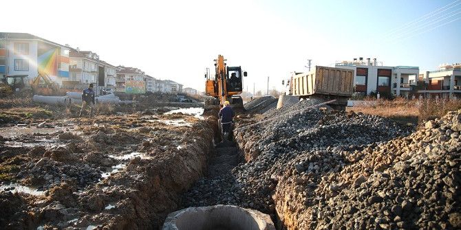 Keleş: “4 İlçede 56 Mahalleye Daha Sağlam Altyapı”