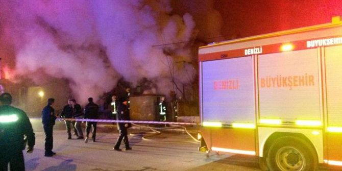 Babadağ Ve Merkezefendi’de Ev Yangını: 2 Ölü