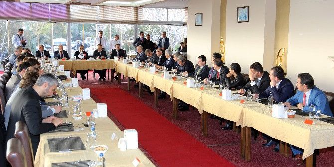 Aydın’da “Yöneticinin Adaleti” Konulu Konferans Düzenlendi