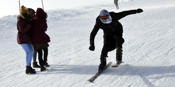 Güneydoğu’nun Tek Kayak Merkezi Karacadağ’da Kayak Sezonu Açıldı