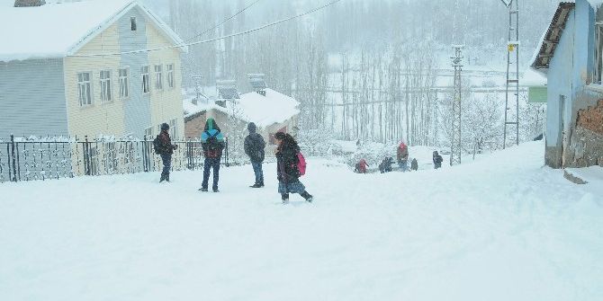 Adıyaman’da Kar Yağışı Nedeniyle Okullar Tatil