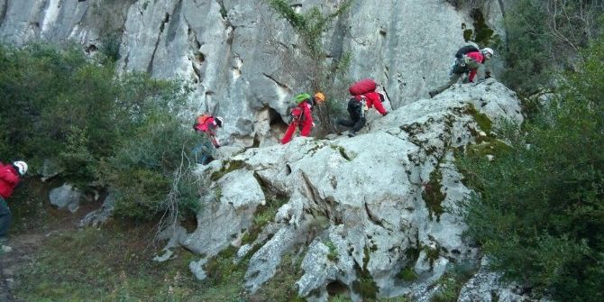 Zirvede Keçi Kurtarma Operasyonu