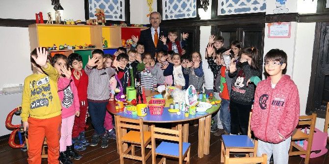 Oyuncak Kütüphanesi Türkiye’ye Örnek Oldu