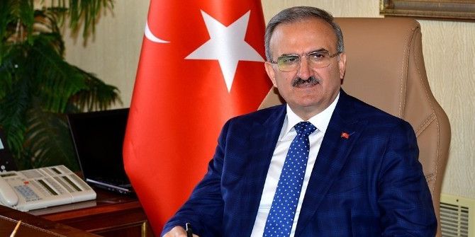 Vali Karaloğlu, Gazeteciler Günü’nü Kutladı