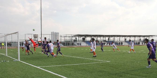 Diyarbakır Derbisini Bağlar Belediyespor Kazandı