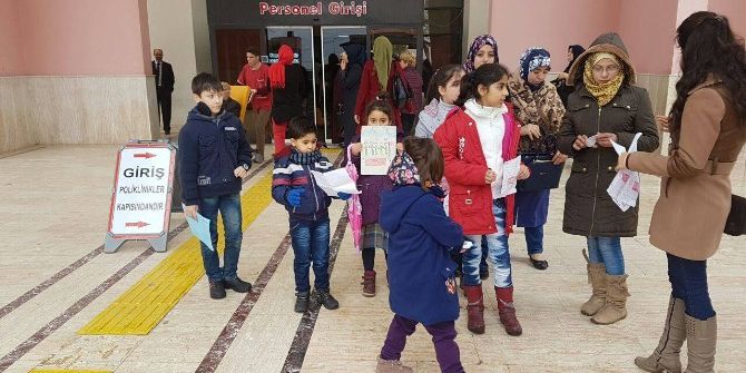 Küçük Ellerden Yaralı Askerlere Büyük Moral