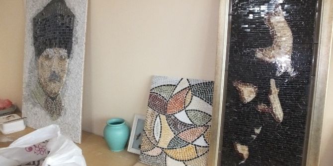 Burhaniye’de Sanatsal Mozaik Dersi Veriyorlar