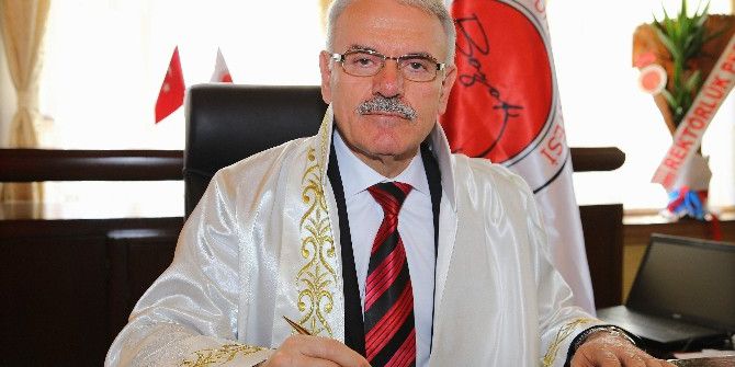 Rektör Karacabey, 10 Ocak Çalışan Gazeteciler Günü’nü Kutladı