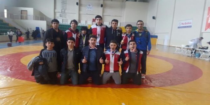 Ted Malatya Koleji Güreşte Bölge Şampiyonasına Katılacak
