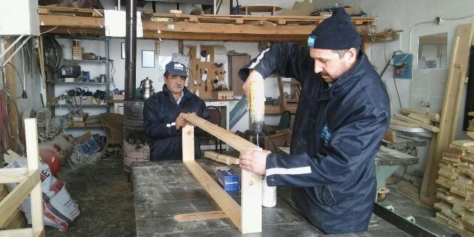 Seyitgazi Belediyesi’nden Okullara Destek