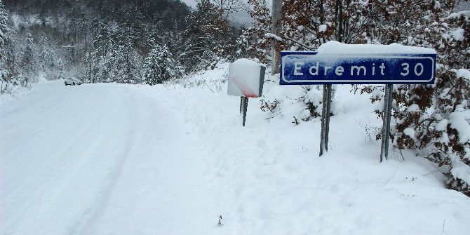 Kar Yağışı Hayatı Olumsuz Etkiliyor