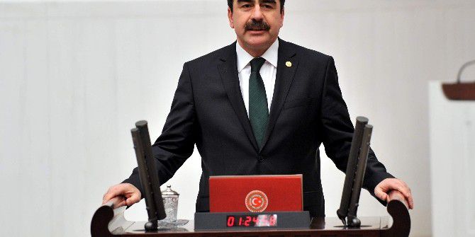 Ak Parti’li Erdem, Çalışan Gazetecileri Kutladı