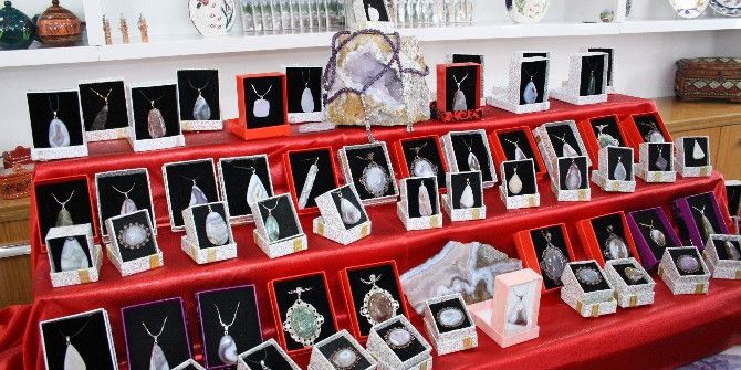 Aydıncık’ta Çıkarılan Ametist Taşı Yozgat’ta Tanıtılacak