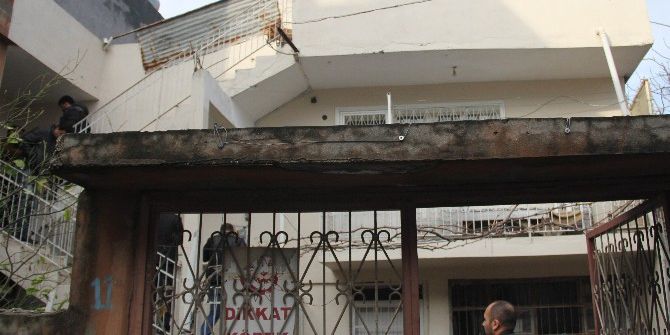 Baskından Pitbull Sayesinde Kurtuldu Elini Kana Buladı