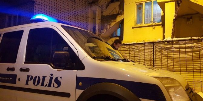 Bursa’da Feci Olay...anne Ve İkizlerinin Cesedi Bulundu